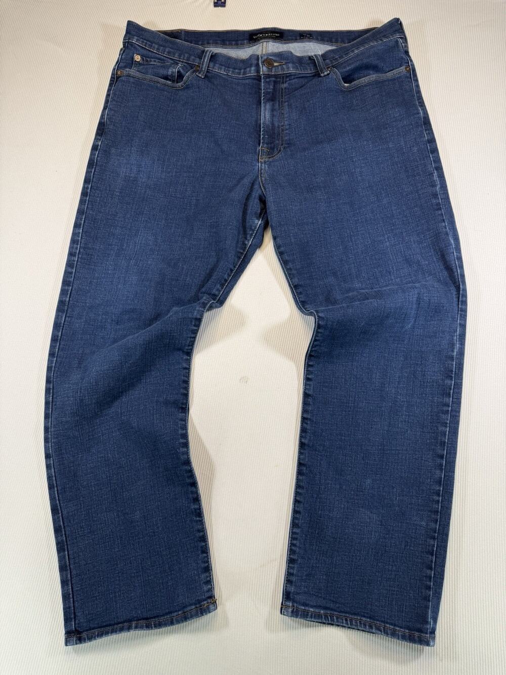 Lucky Brand 363 Straight Jeans Mens 38x30 Dark Wash Stretch Denim Blue